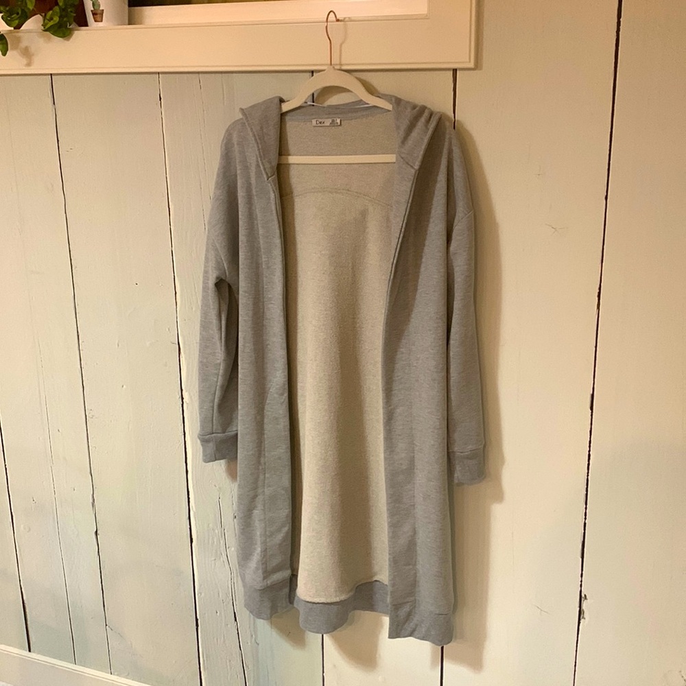 BNWOT Dex hooded cardigan with pockets